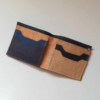 Le portefeuille Diem en liège noir, bleu et naturel