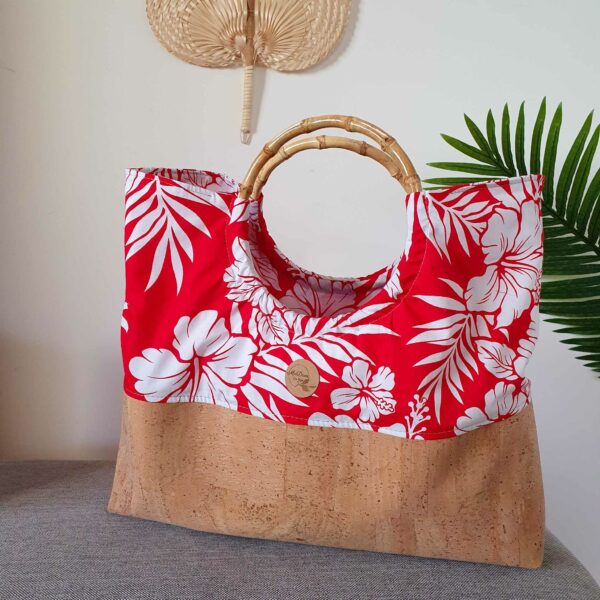 sac mahana de plage en liège rouge hibiscus