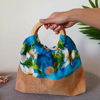 Sac Miti : liège et tissu polynésien bleu turquoise