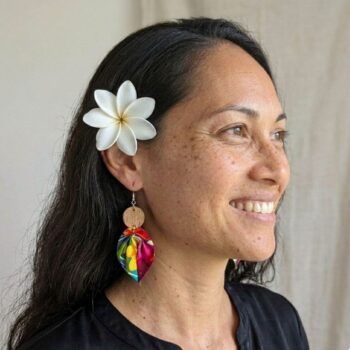 Boucles d’oreilles en liège et tissu polynésien – Fleurs tropicales