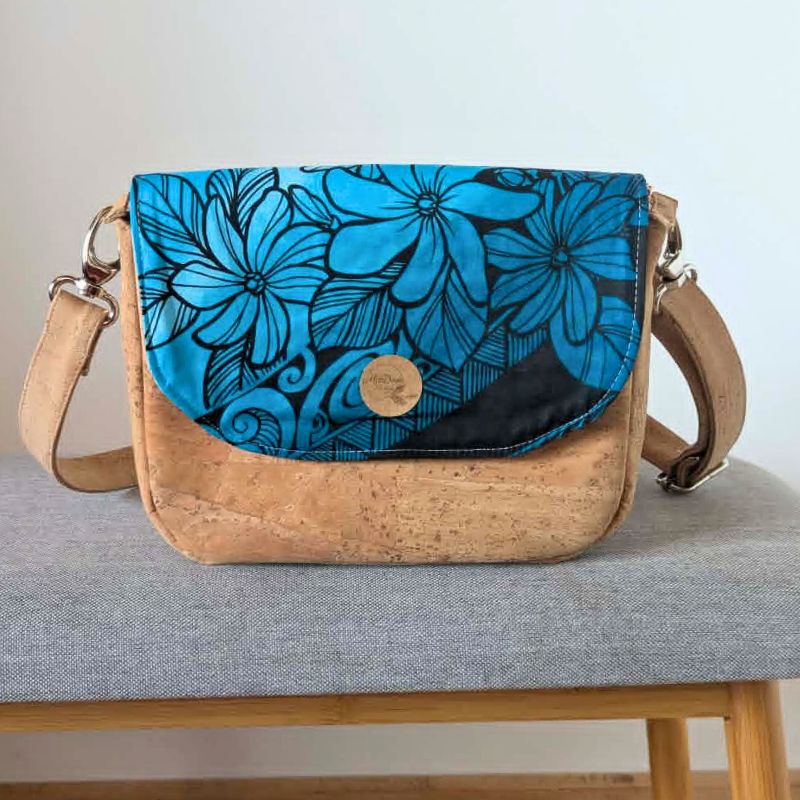 sac en liège naturel luna rabat interchangeable bleu tatouage tiare