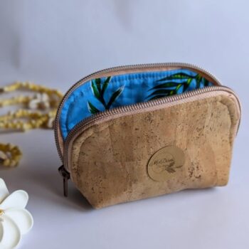 Trousse en liège et tissu polynésien