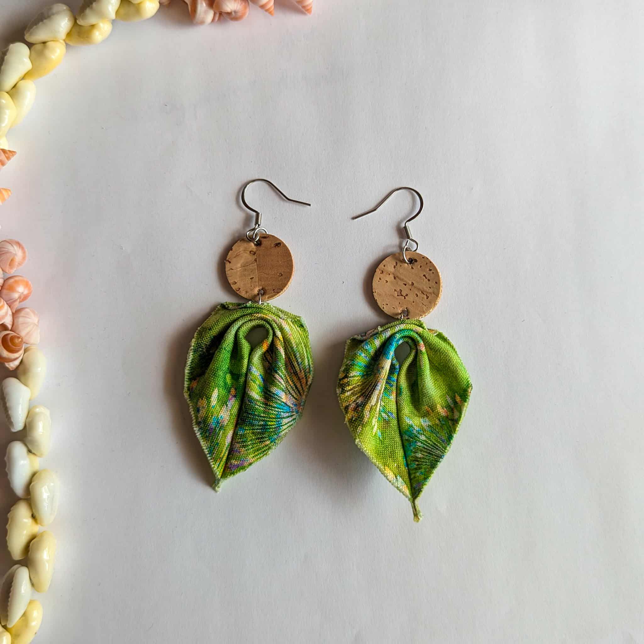 boucle d'oreille liège tissu polynésien tahiti vert jardin