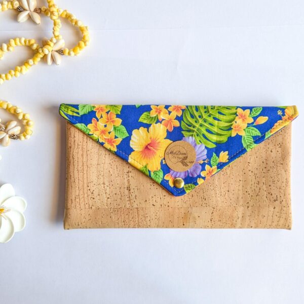 pochette liège tissu bleu nuit fleurs tropicales tahiti