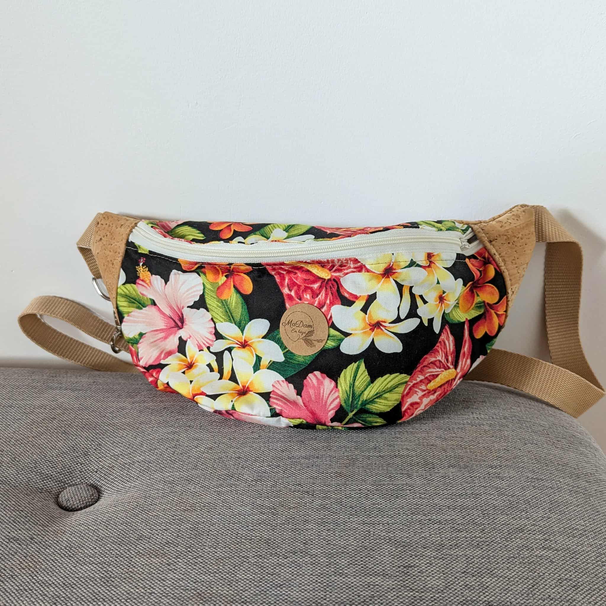 sac banane liège tissu polynésien noir fleurs
