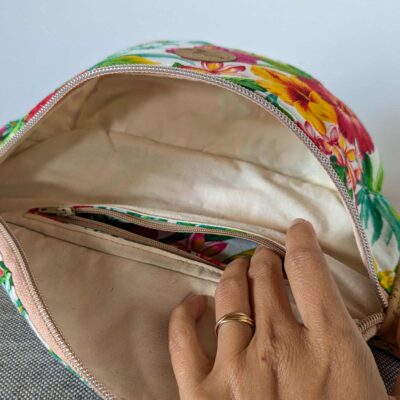 Sac banane: liège et tissu fleurs tropicales