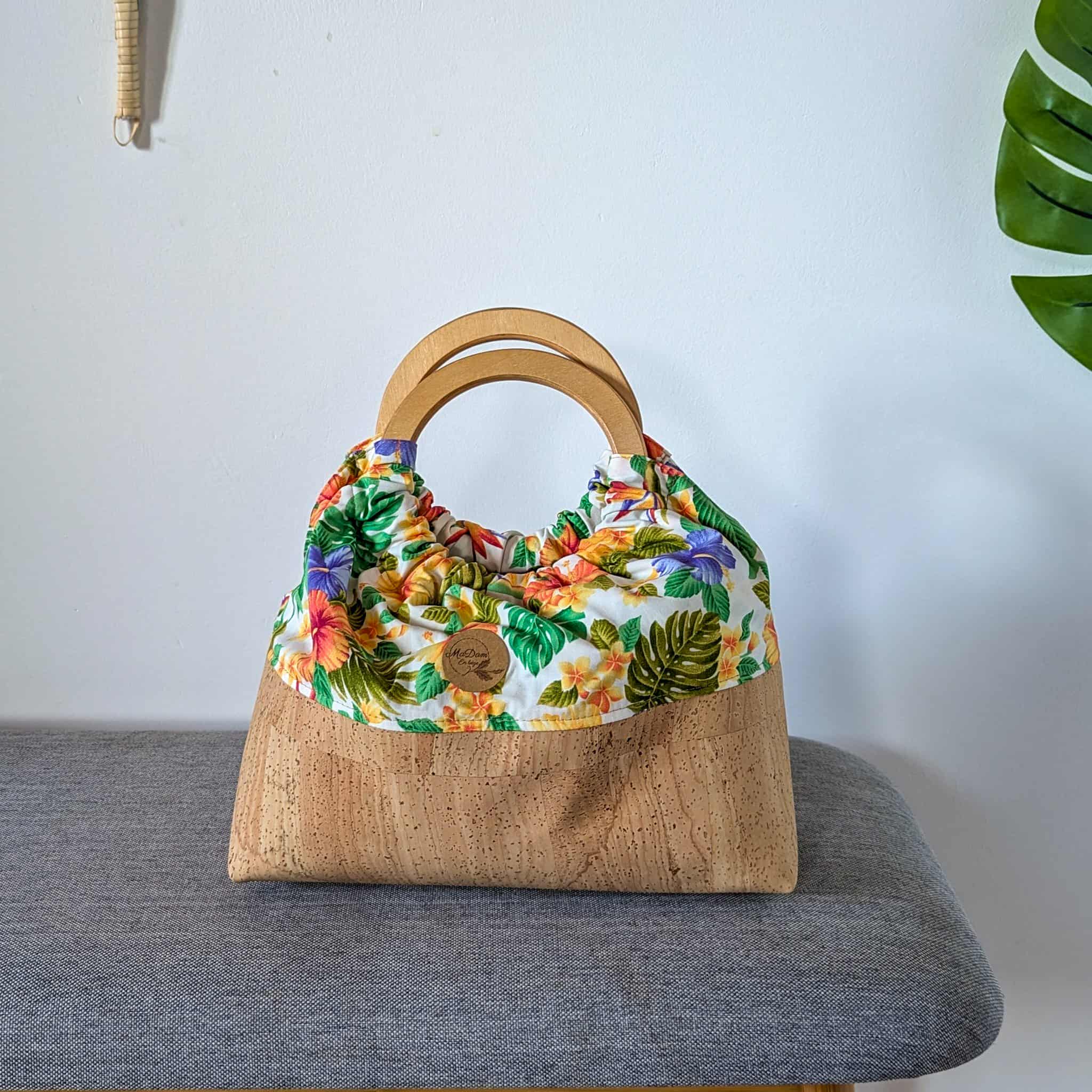 sac miti poignée en bois liège tissu fleurs vintage tropicale ecoresponsable tahiti