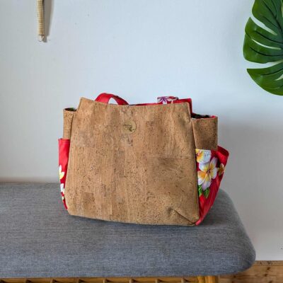 Sac Ora en liège et tissu rouge fleurs frangipanier